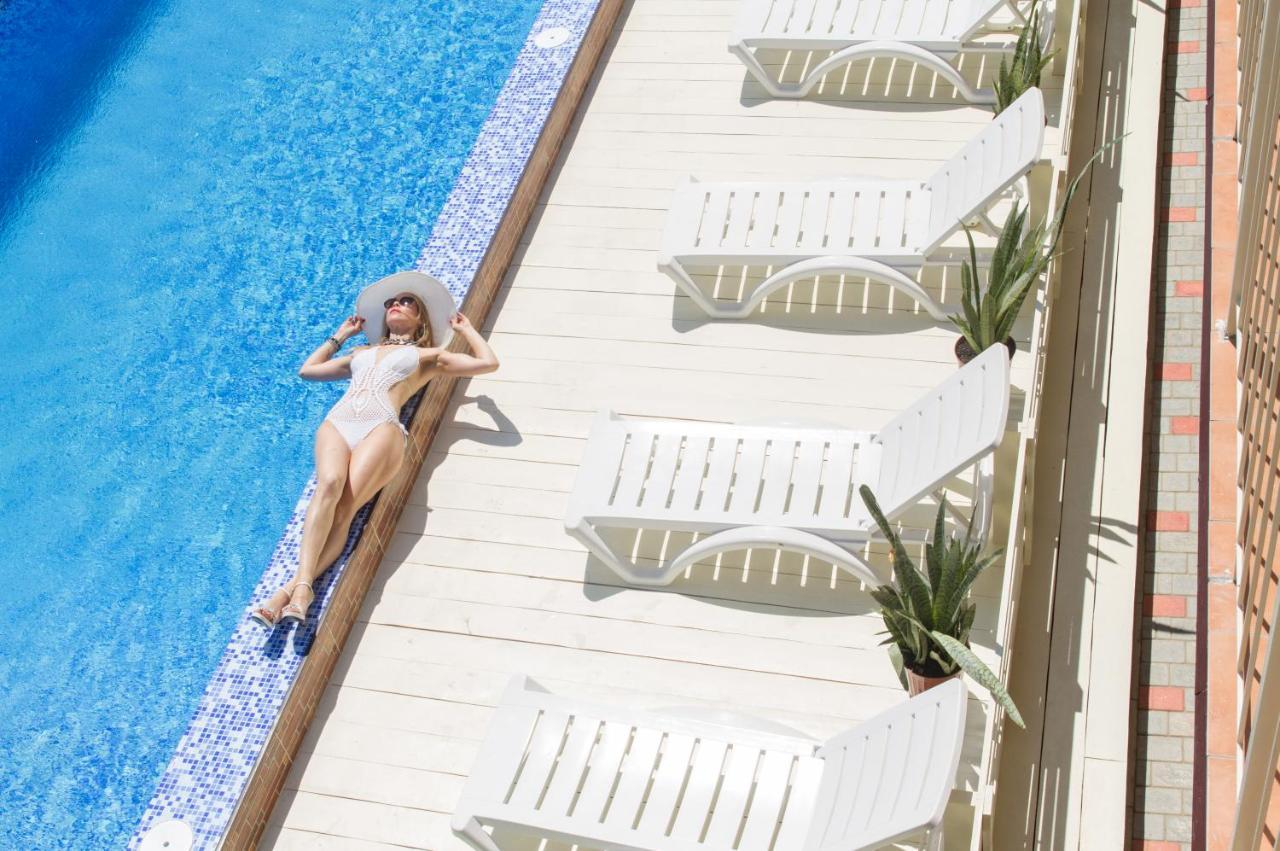 Euroline Hotel Zatoka Zewnętrze zdjęcie